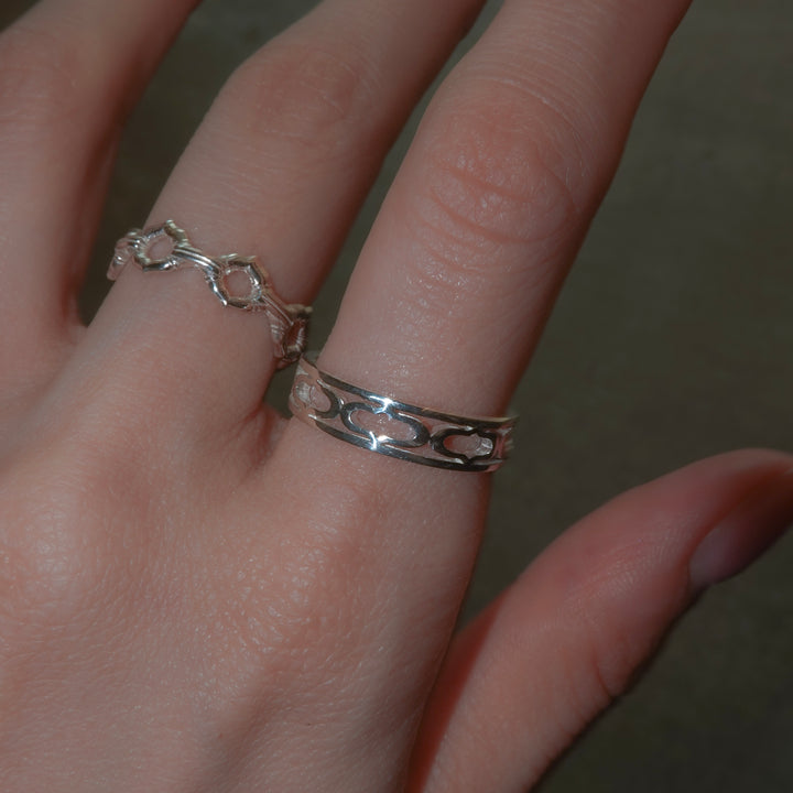 class ring-02