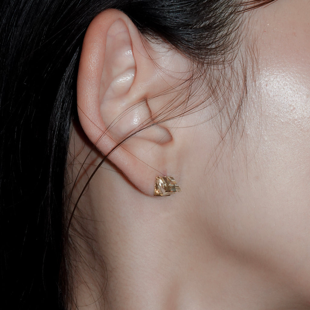 Reflection Quartz Stud Pierced Earring