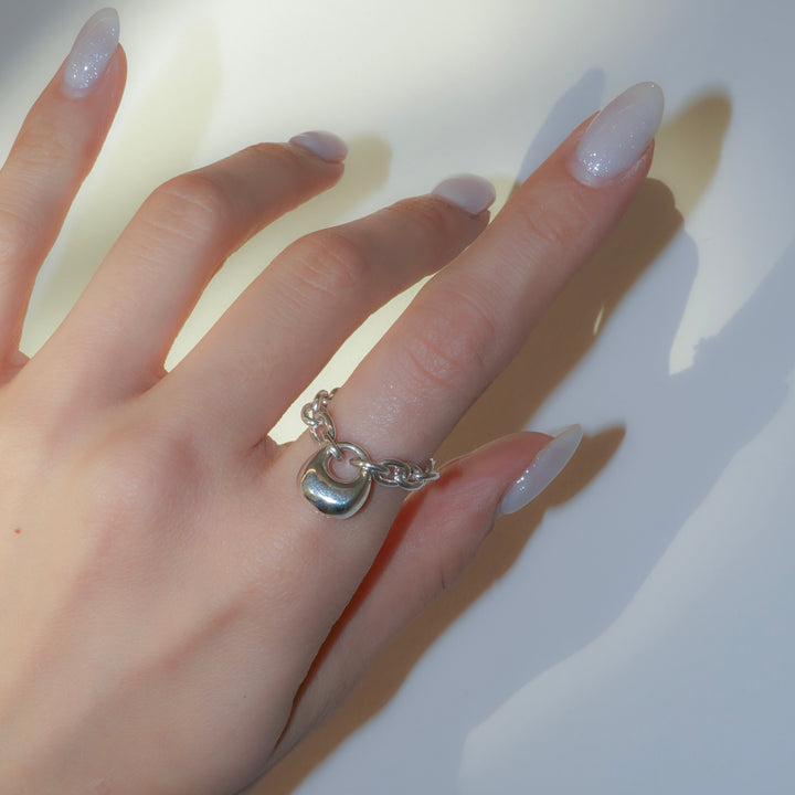 Selene 21:22 Silver Drop(銀色の滴り)