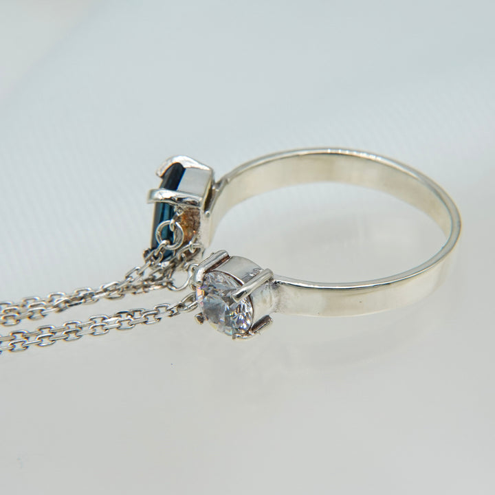 ブレイキンチェーンリング(ロンドンブルートパーズ、ジルコニア)