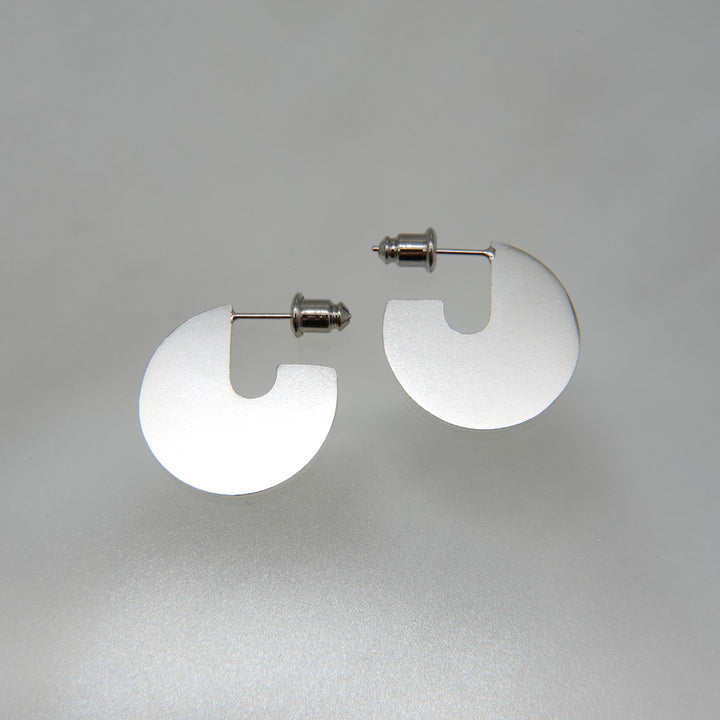 DISC pierced earring