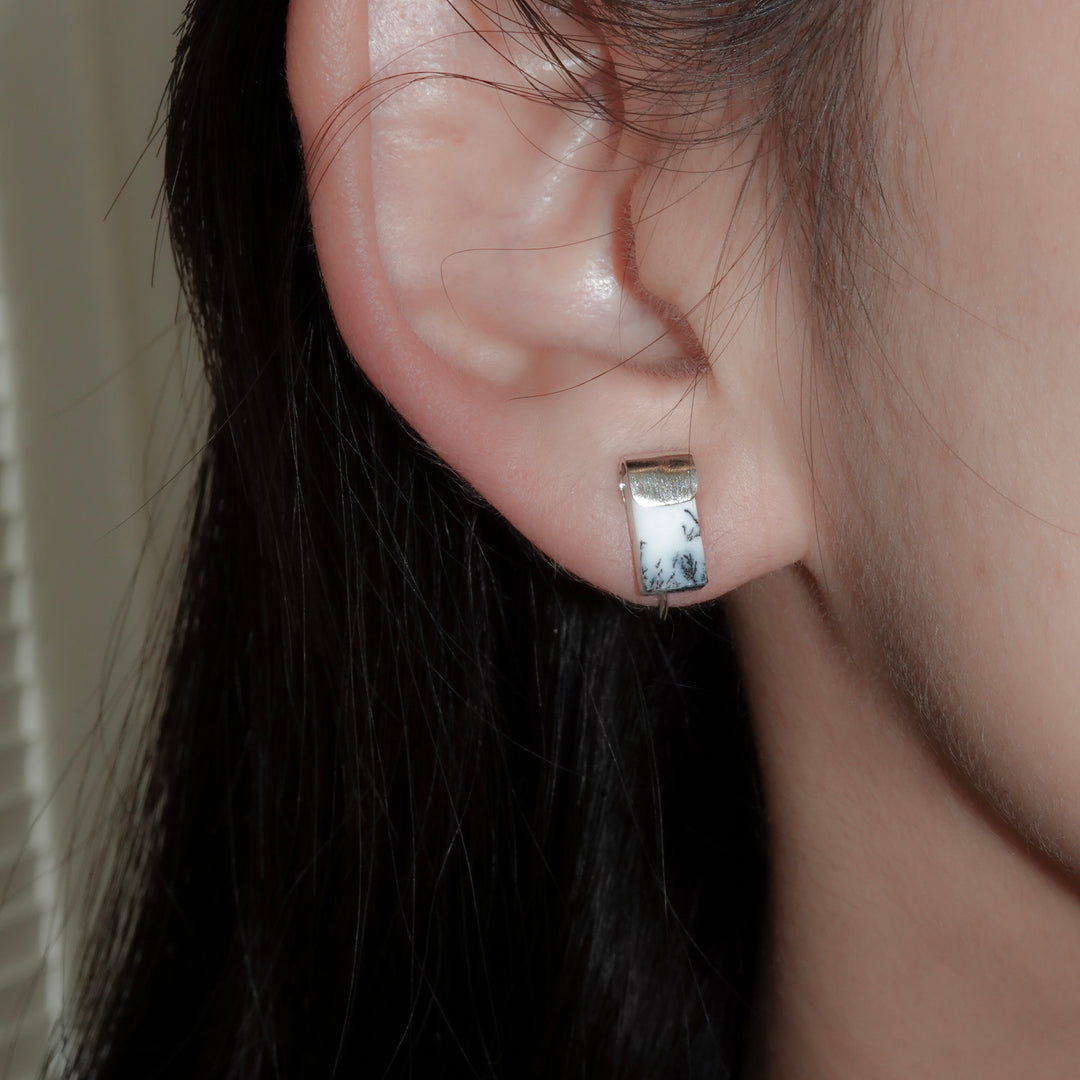 HASAMU earring gemstone square