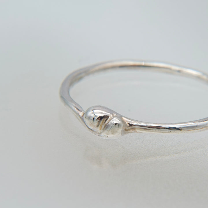 une ring-02