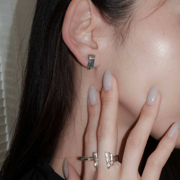 HASAMU earring gemstone square