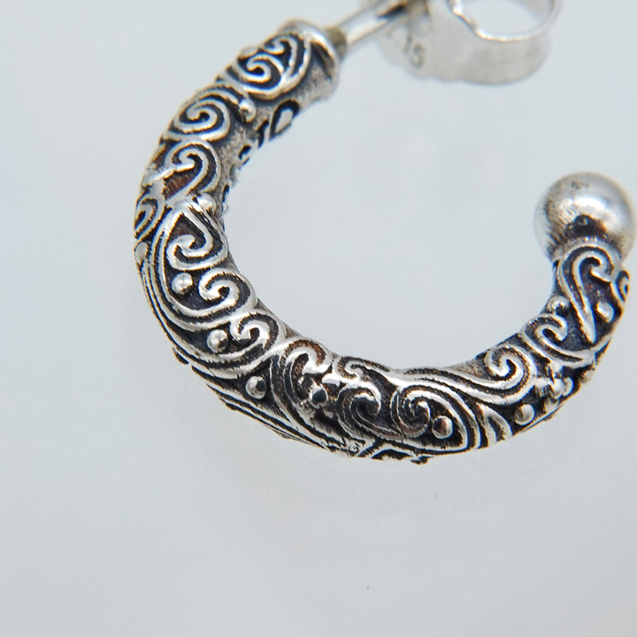 Mini hoop Earrings