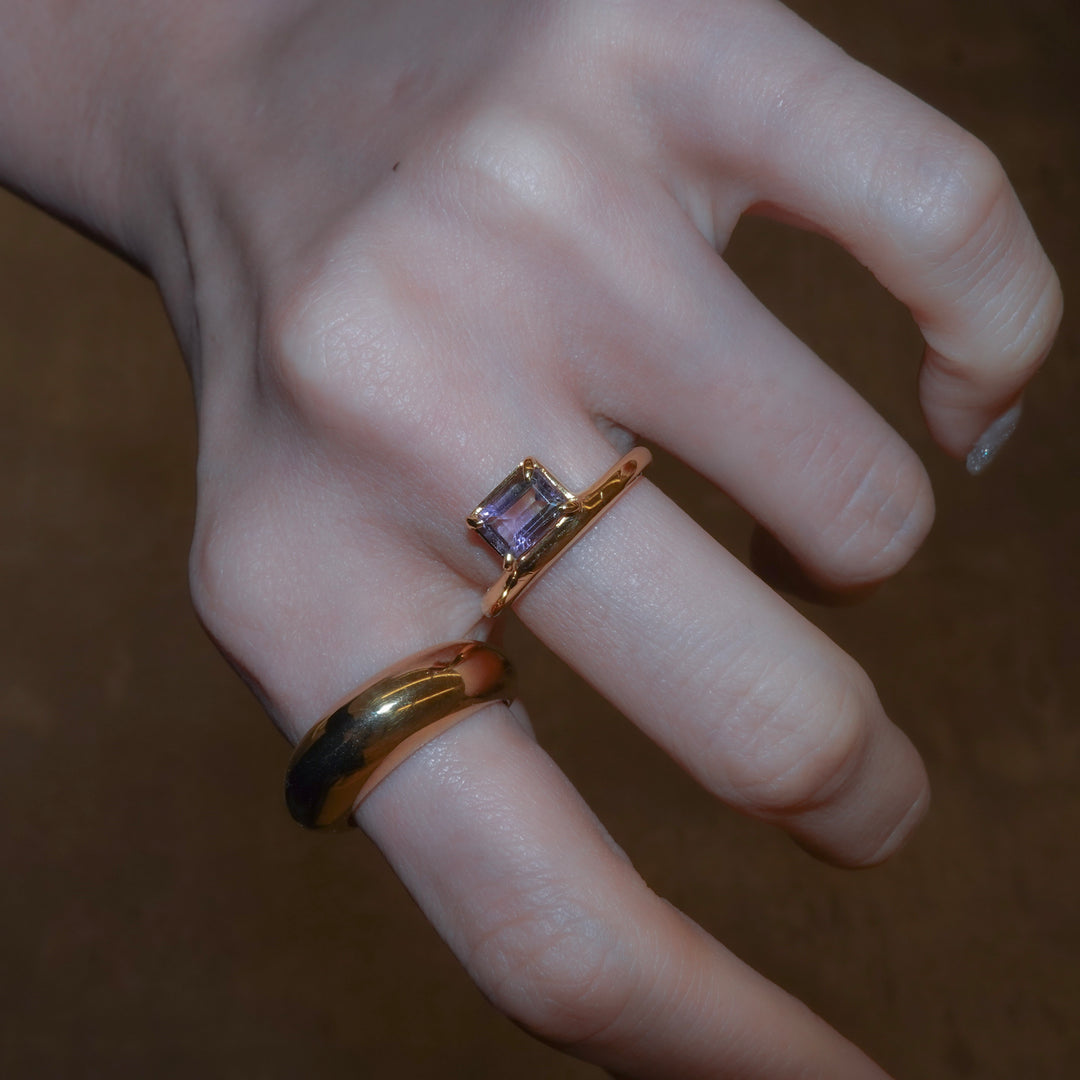 On the edge ring- Ametrine