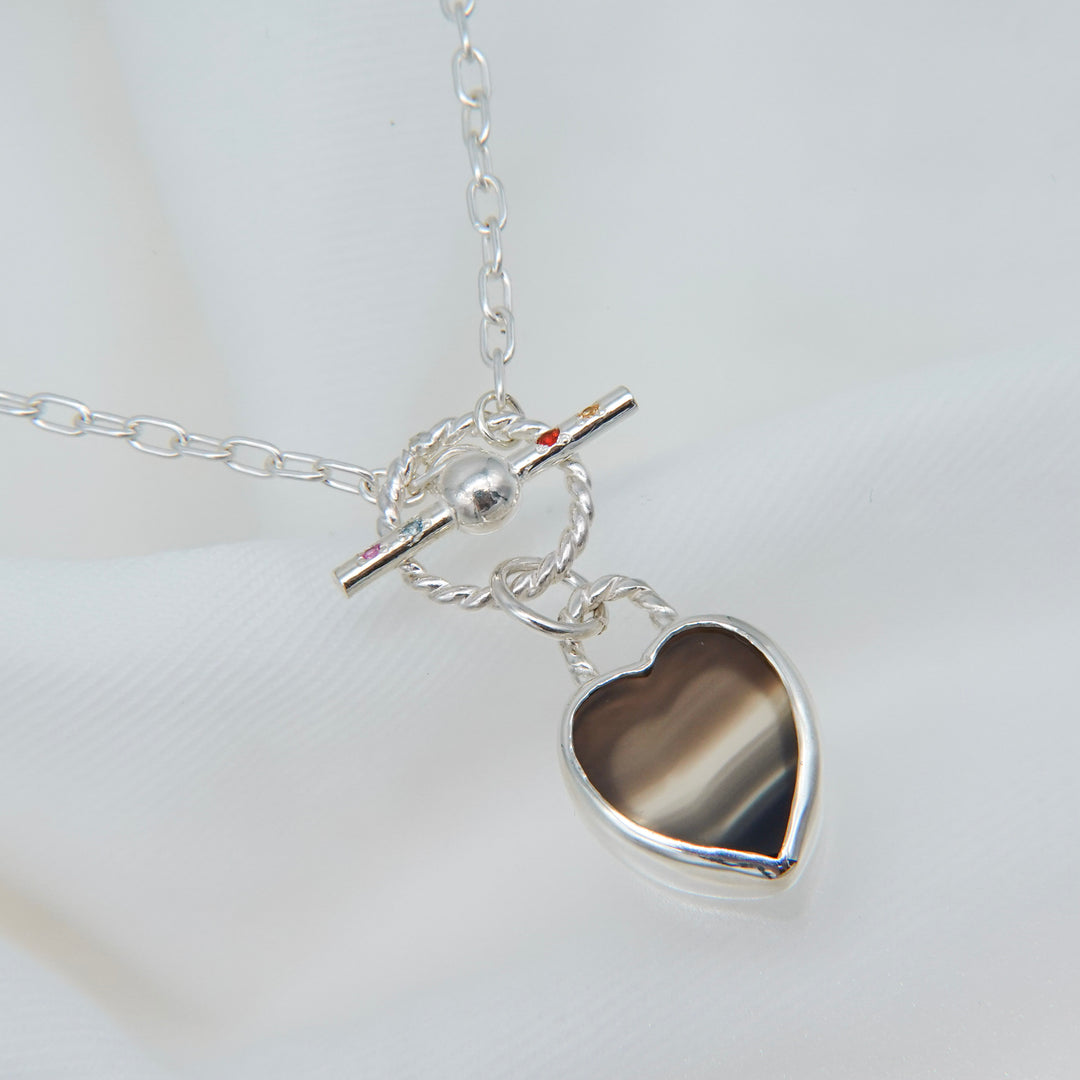 Gem heart toggle clasp necklace- Agate