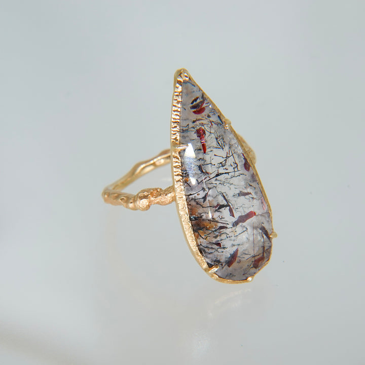 1619_Lepidocrocite in Quartz