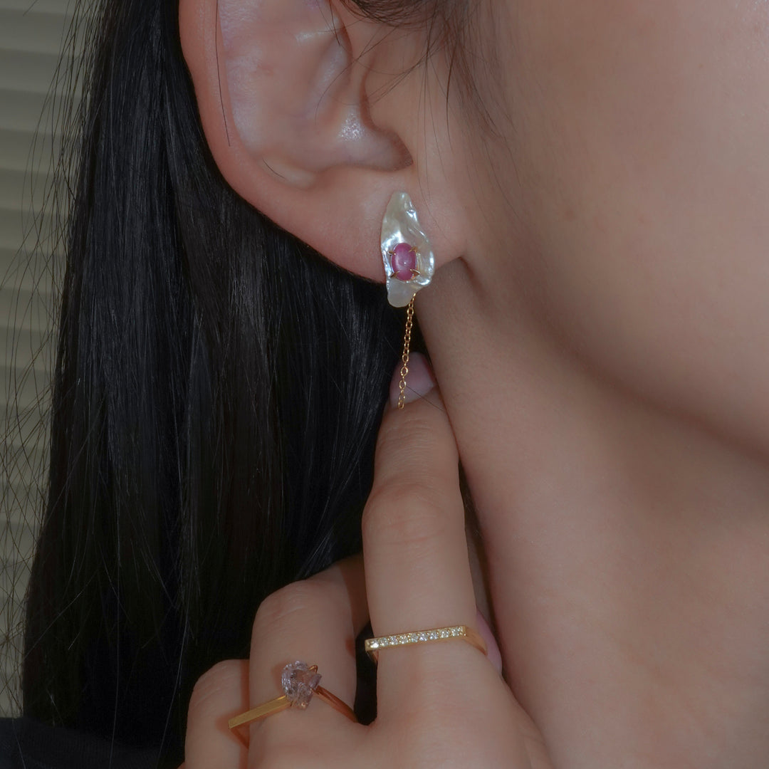 Katamimi pierced 56