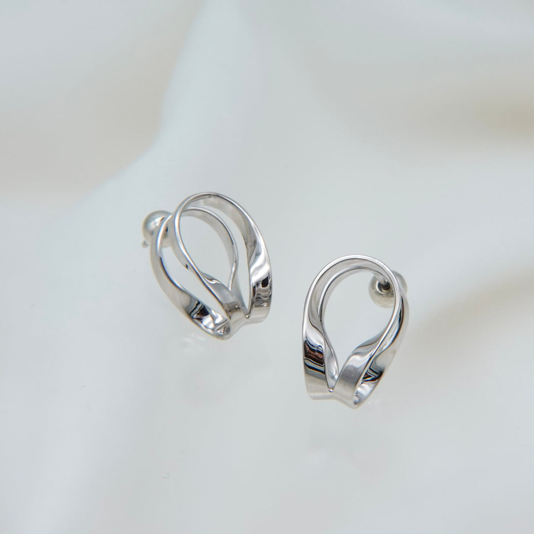 Kusaritoi Earrings S