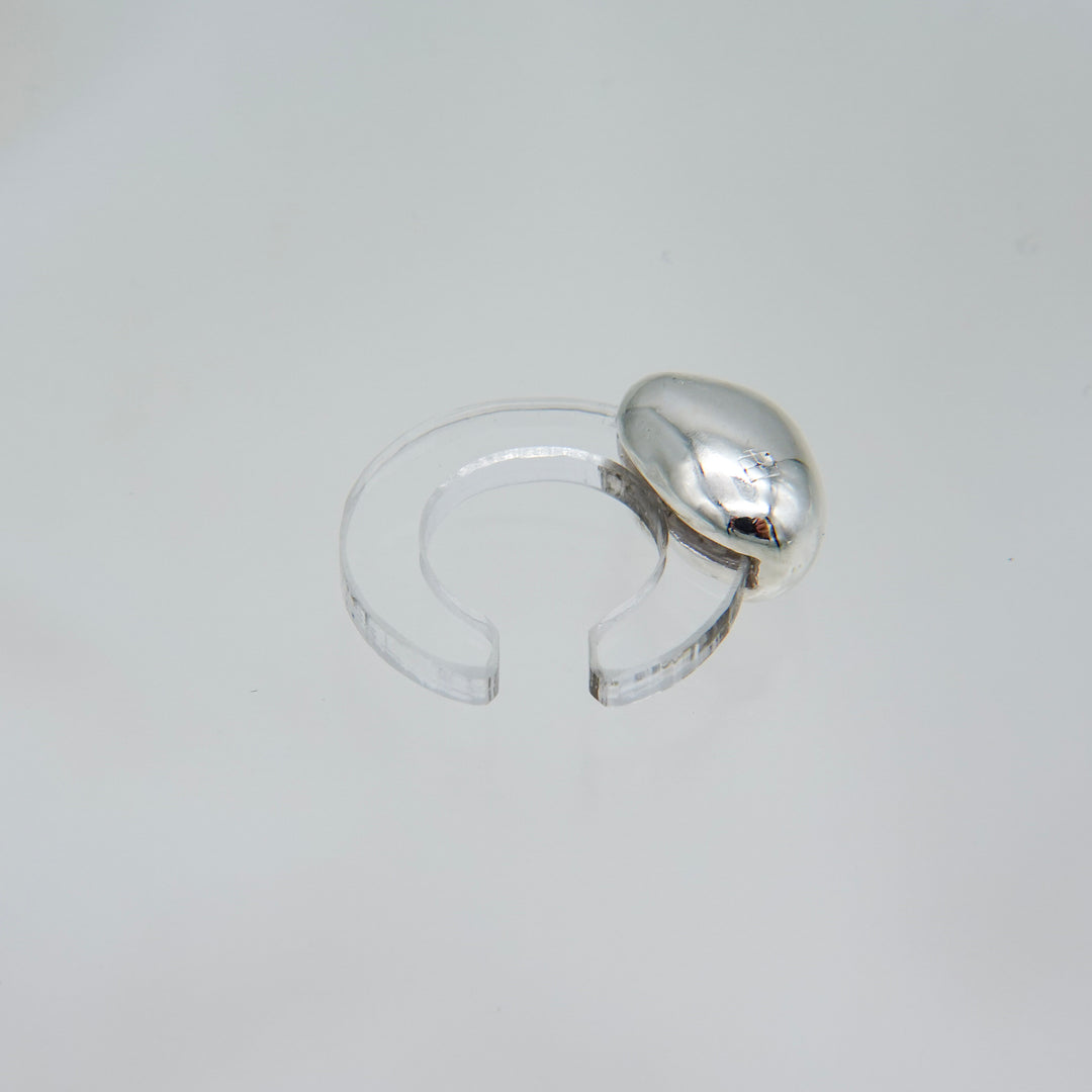 egg-earcuff