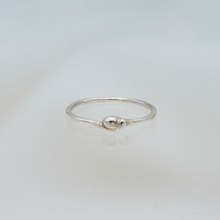 une ring-02