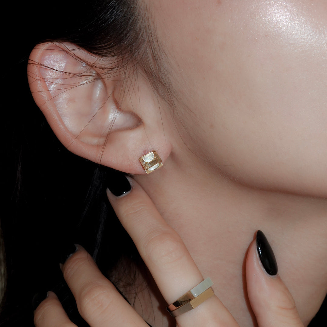 Reflection Quartz Stud Pierced Earring