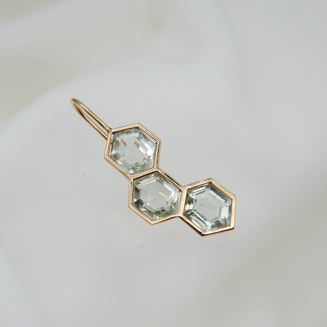 Bee Yourself Pierced Earring_Green Amethyst