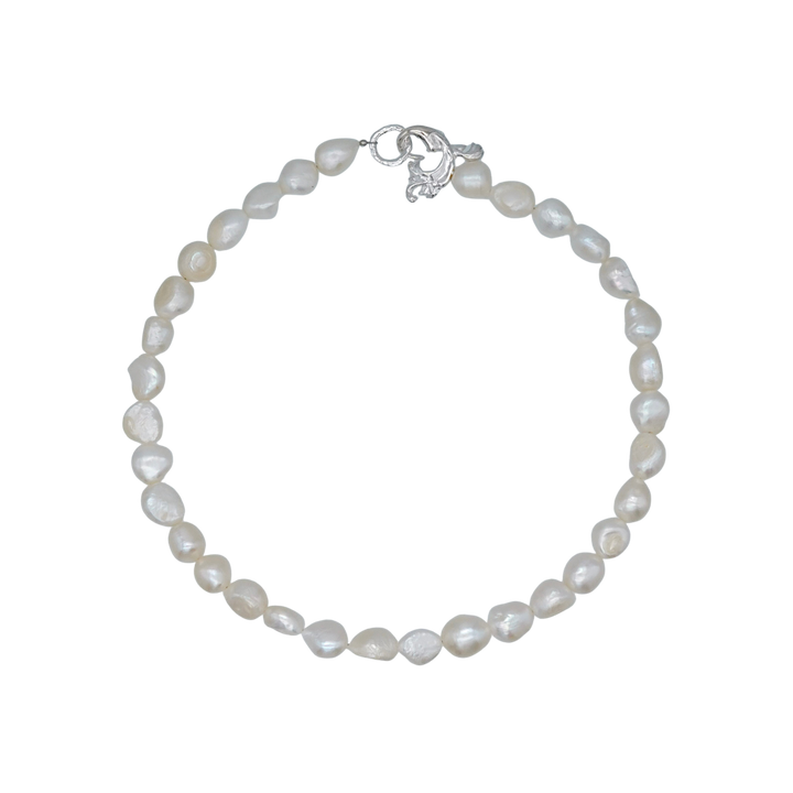 BAROQUE PEARL LEAF CLASSICAL NECKLACE