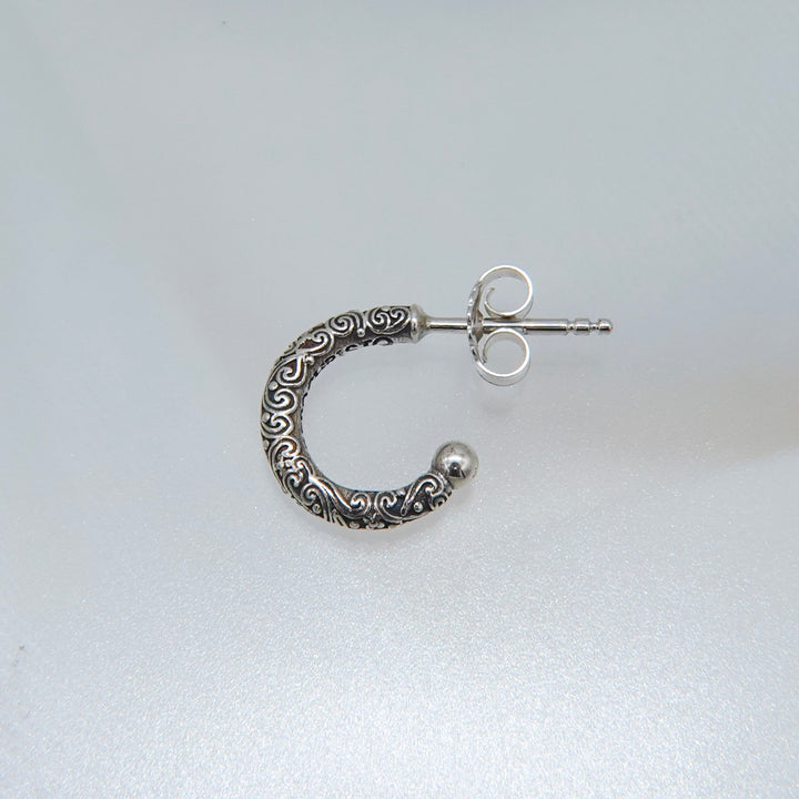 Mini hoop Earrings