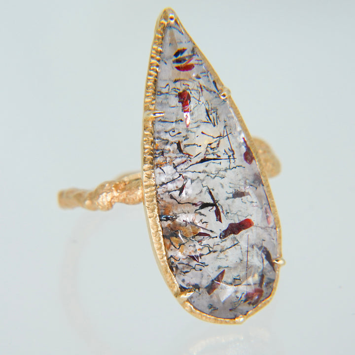 1619_Lepidocrocite in Quartz