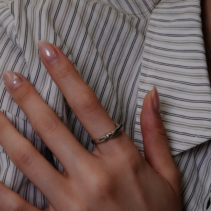 Grass Knot Ring