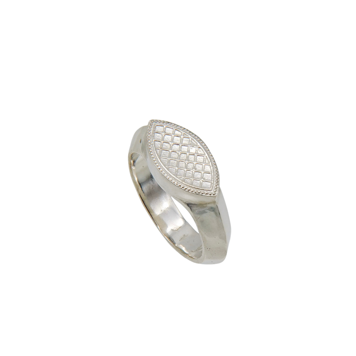 class ring-03