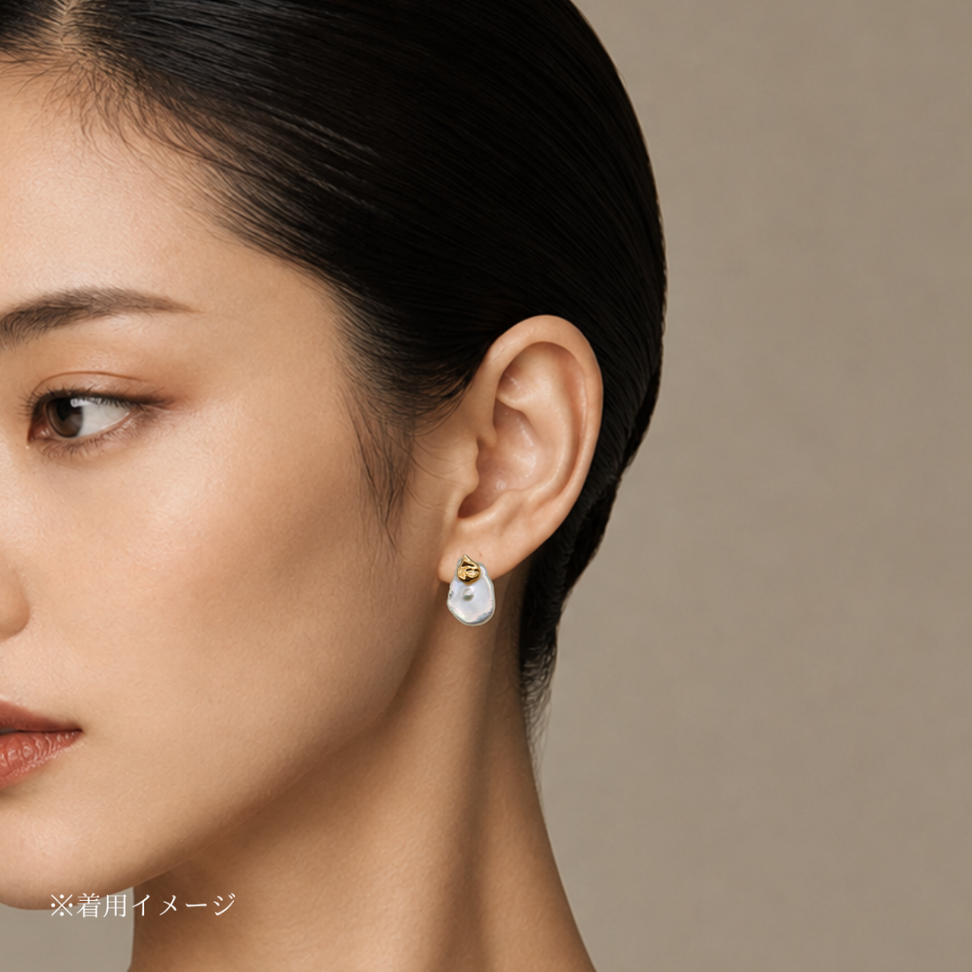 〈山〉 シルバー 花びら パールピアス