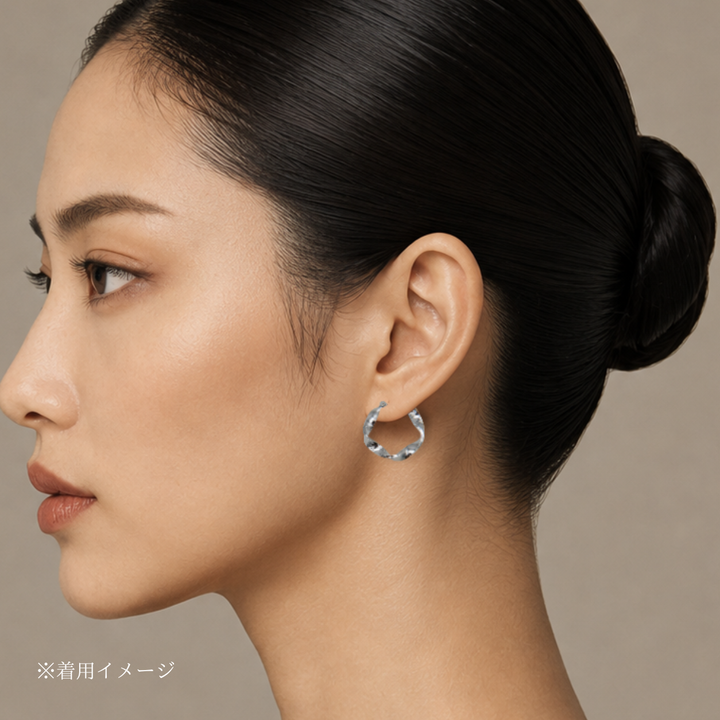 〈水〉 シルバー 水のせせらぎフープピアス