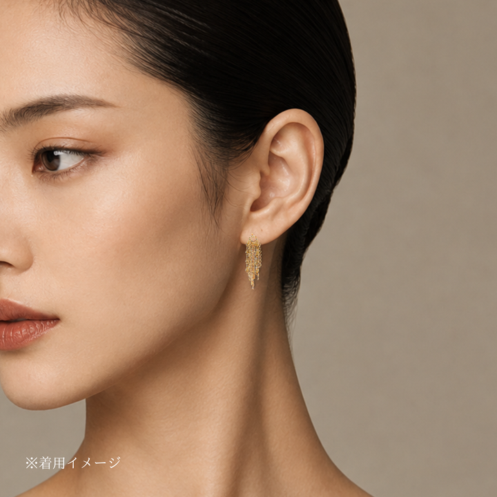 〈山〉 K10 滝の流れピアス