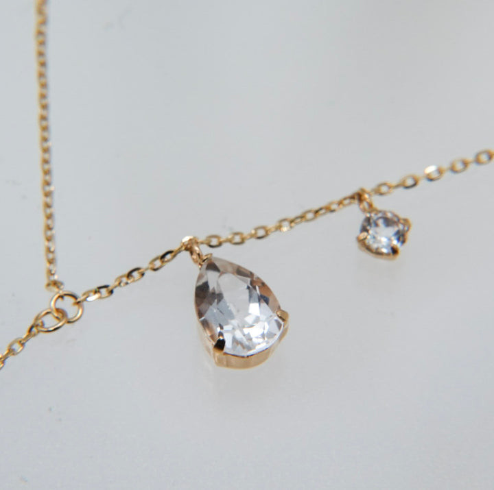 FALLING DEW HAND BRACELET