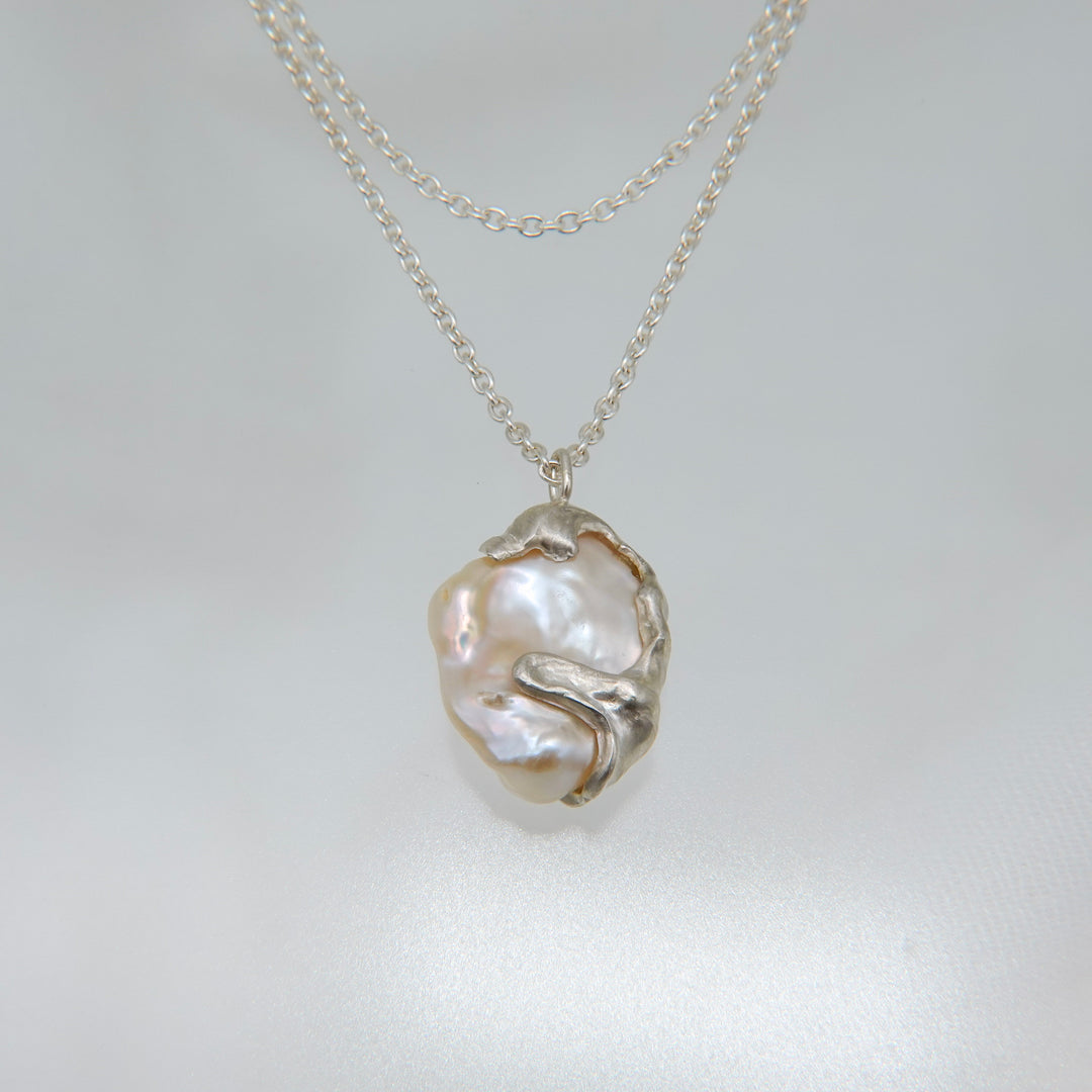 EROSION - Keshi Necklace (Short)
