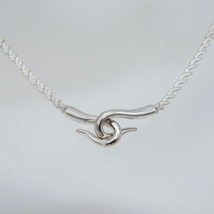 "Warp" chain necklace