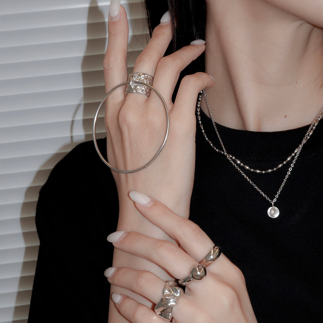 ball double finger ring