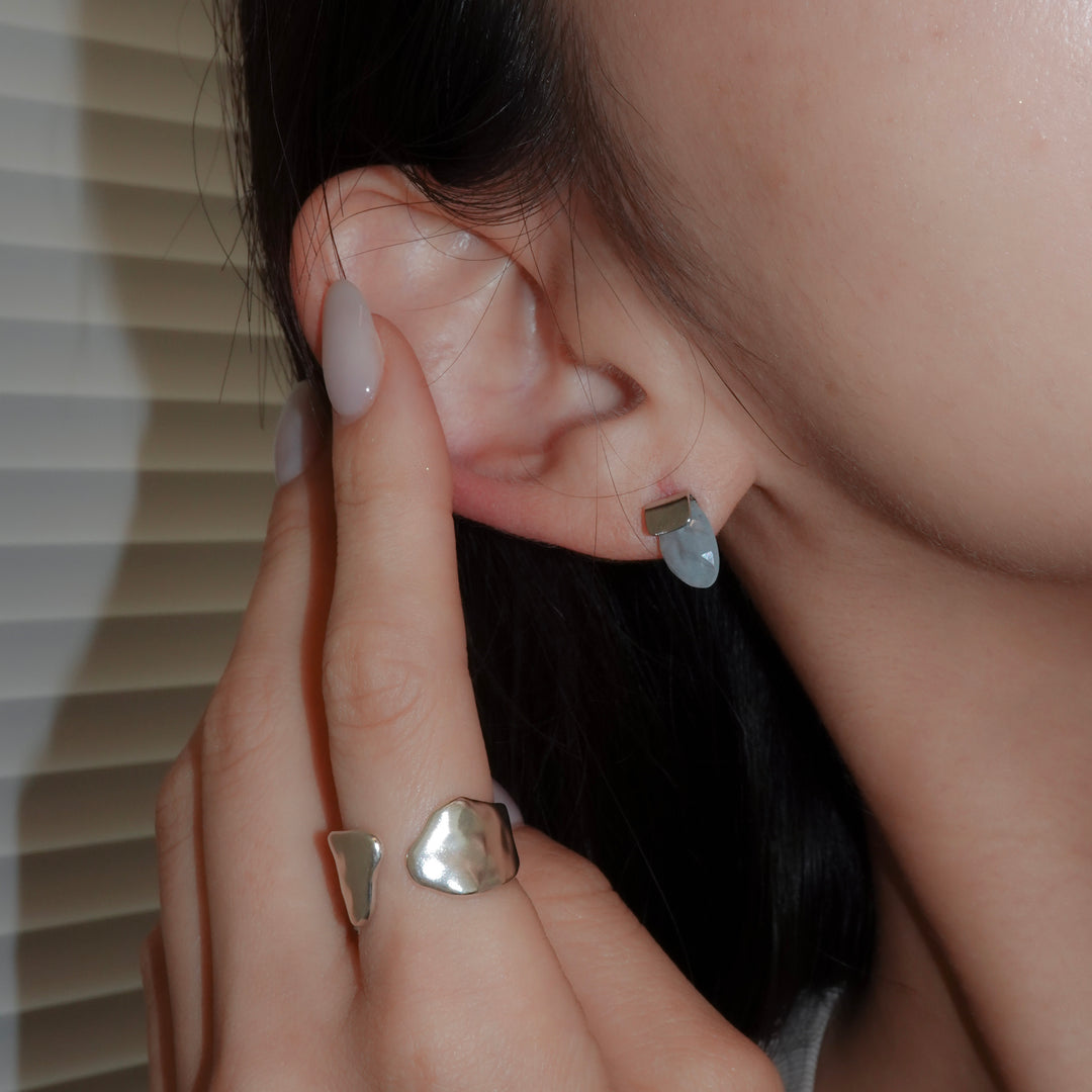 HASAMU pierced earrings aquamarine