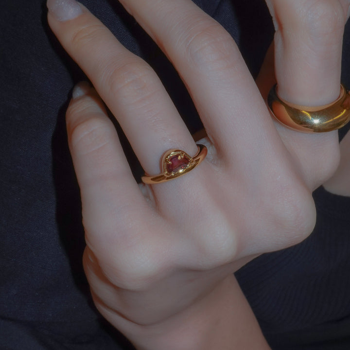 On the edge ring- Garnet