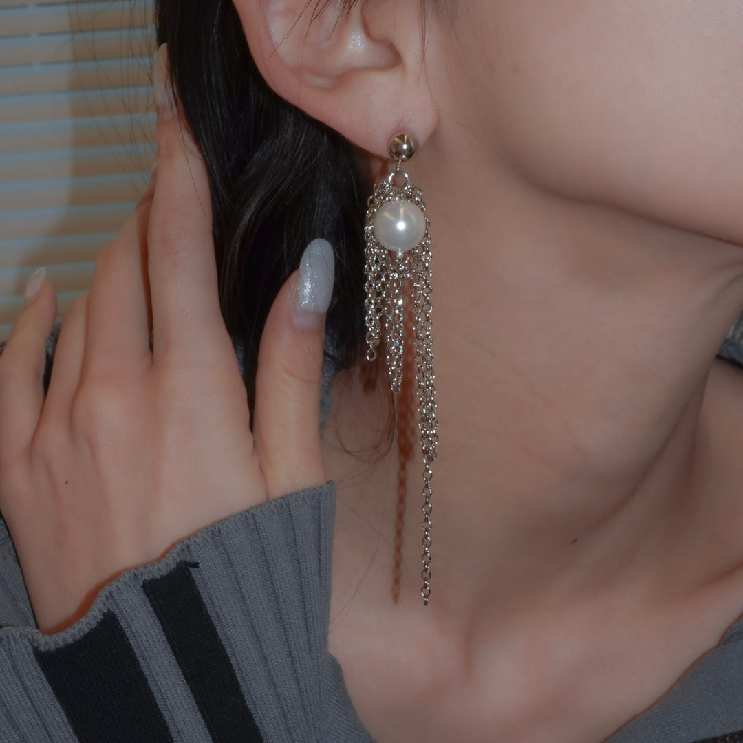 NICOLE EARRINGS