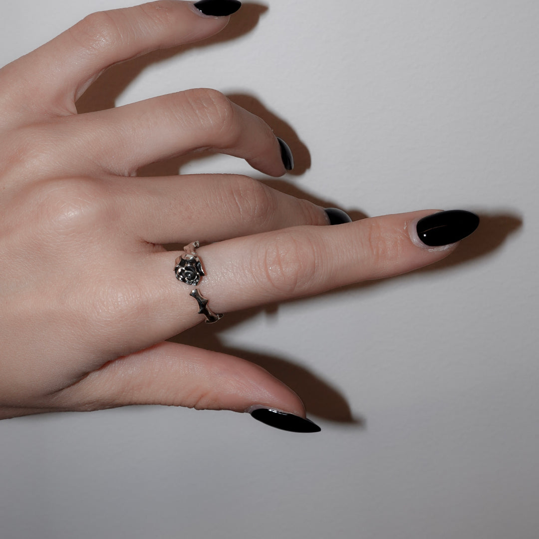 "Rose" ring