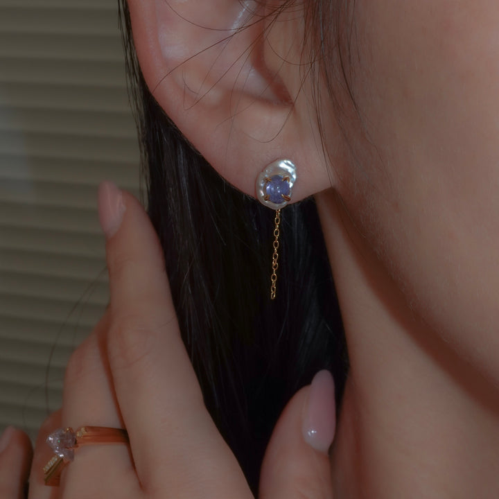 Katamimi pierced 55