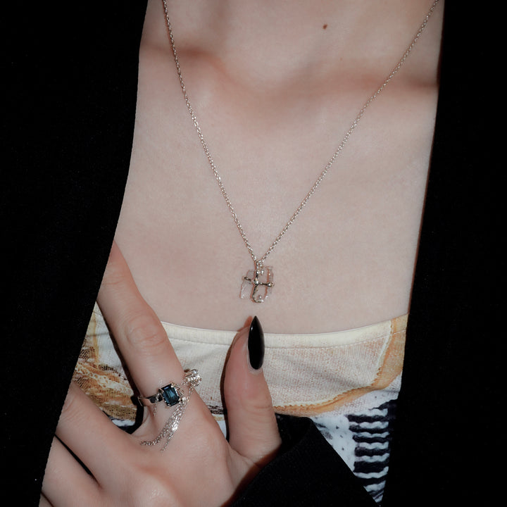 クロスネックレス