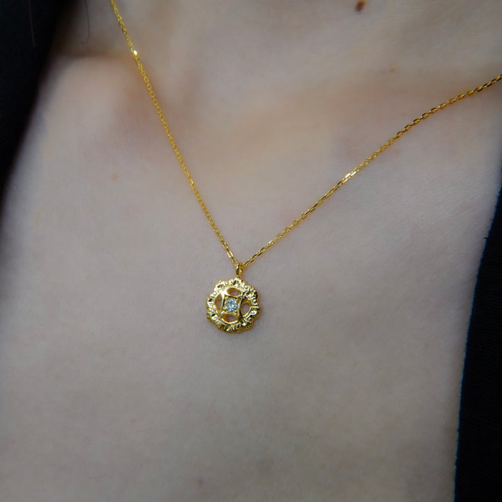 Birthstone 一粒ダイヤフィレンツェ彫りネックレス