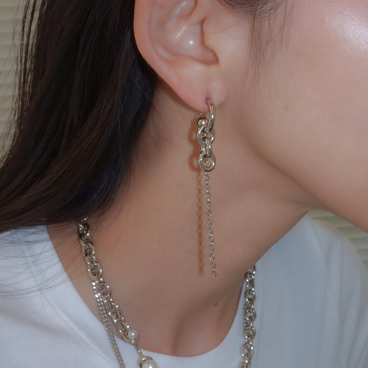 AMON EARRINGS