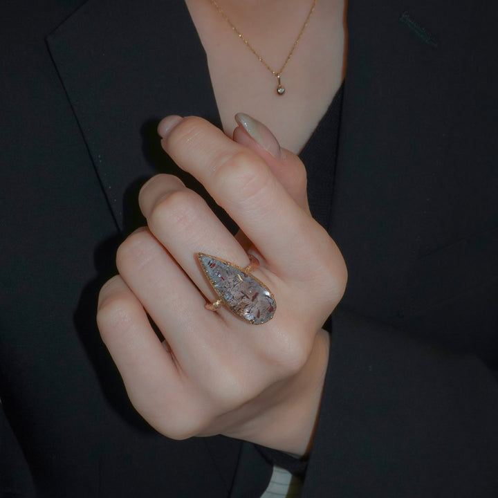 1619_Lepidocrocite in Quartz