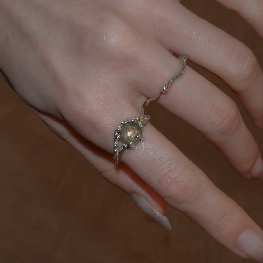 Labradorite Ring (SAI OOAK Series)
