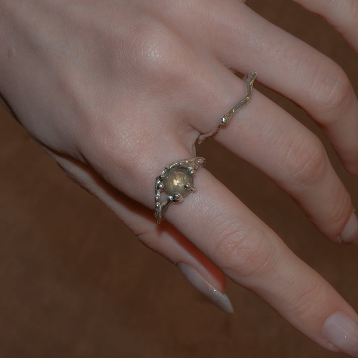 Labradorite Ring (SAI OOAK Series)
