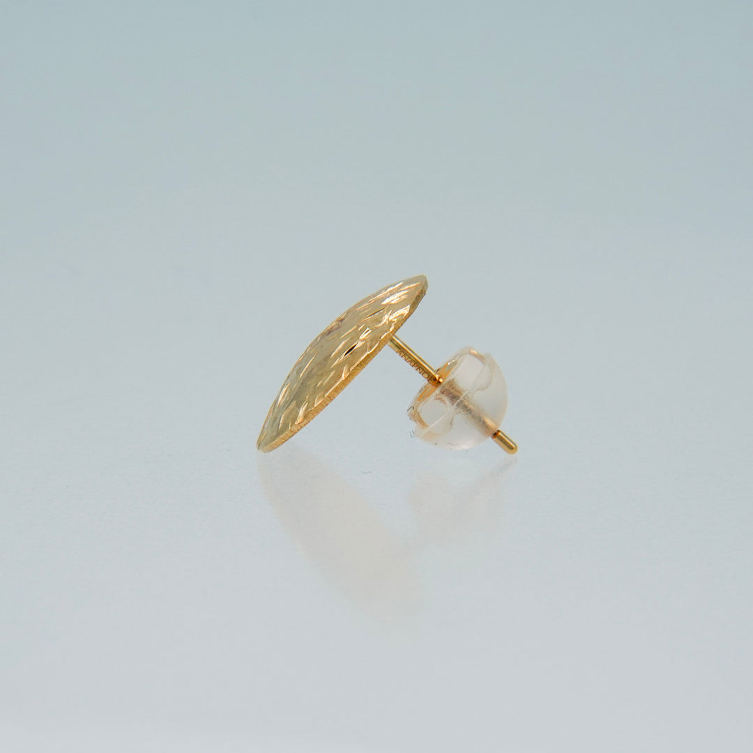 〈空〉 K10 月フルムーンピアス