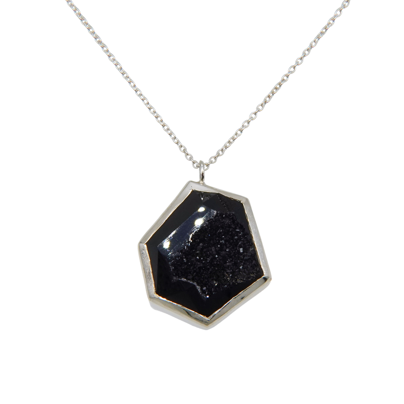 2025_onyx (agate)