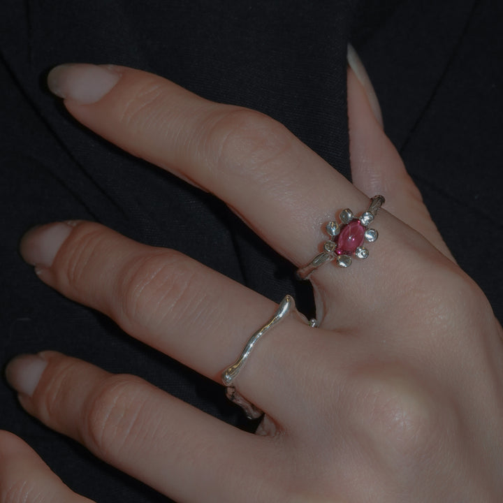 Rhodolite Garnet HANA Ring