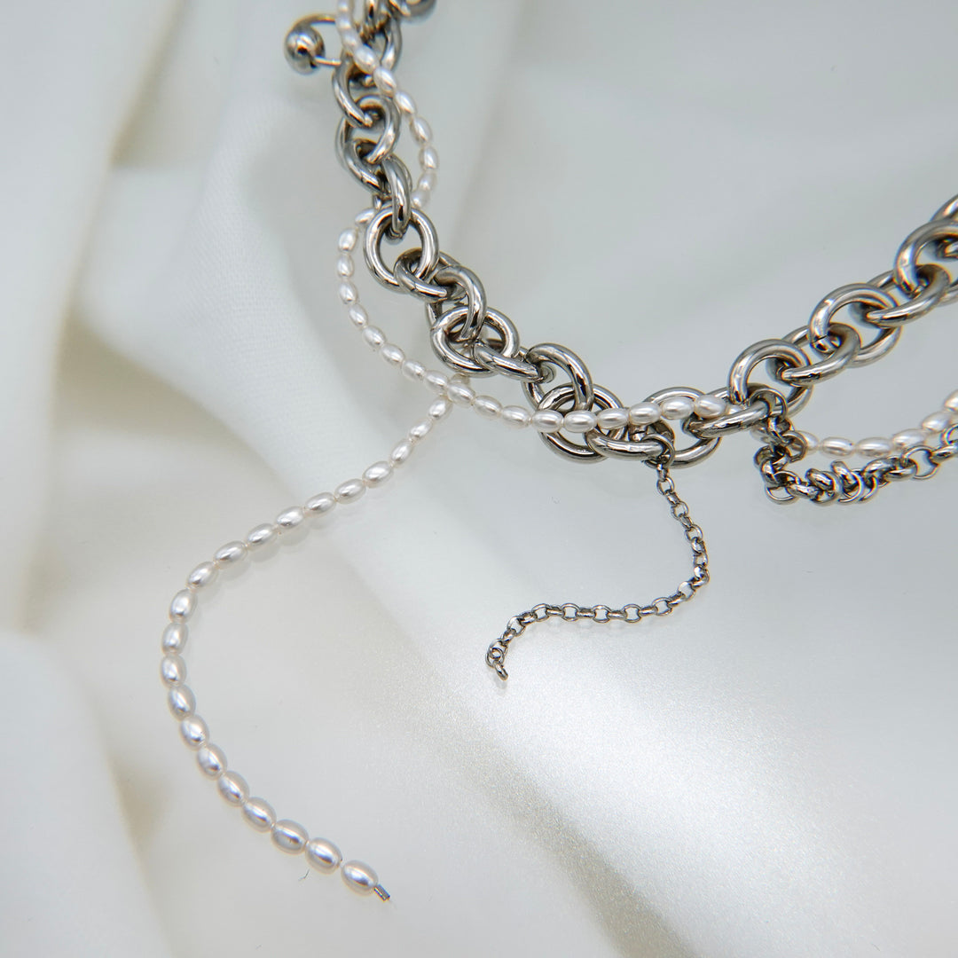 SALEM NECKLACE