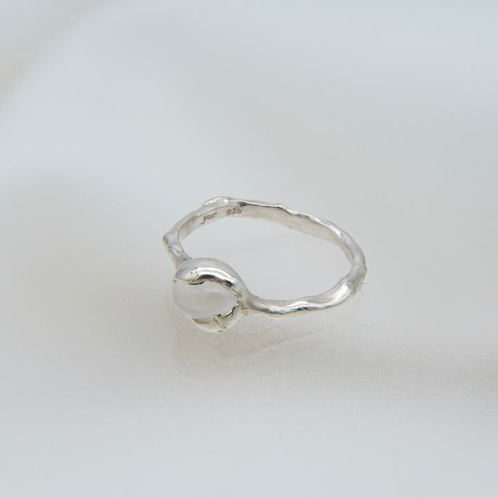 moon stone ring