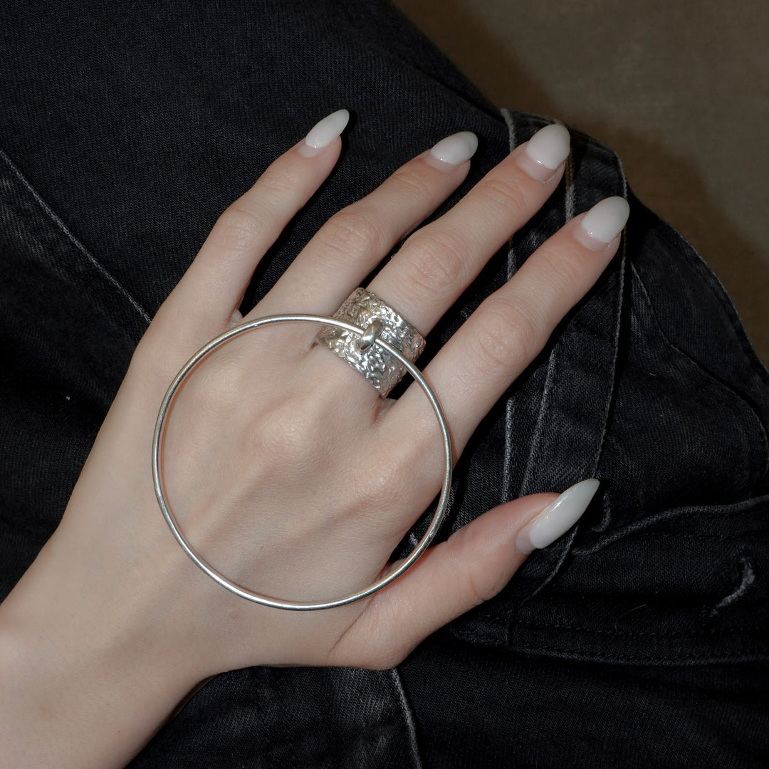 wall hoop ring