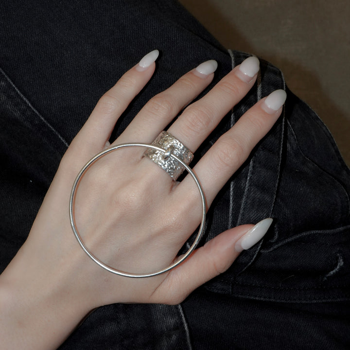 wall hoop ring