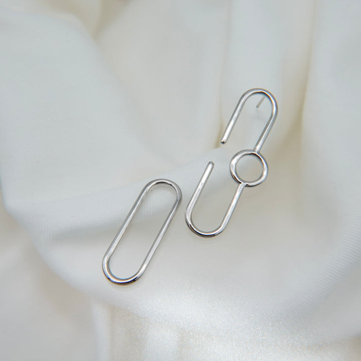 Ellips Loop Pierced Earrings_Rhodium coat