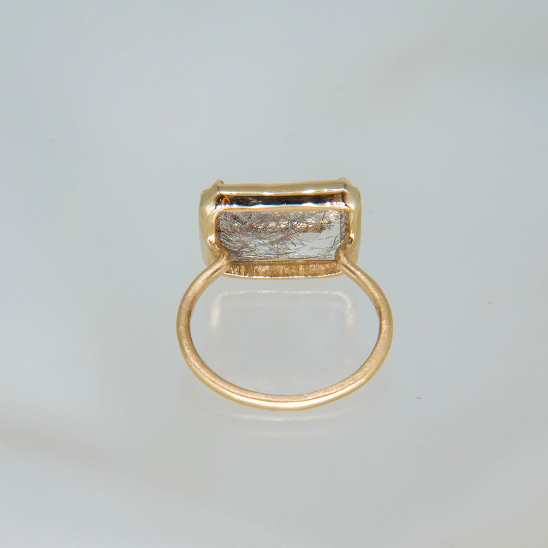 1884_Red Rutilated in Quartz